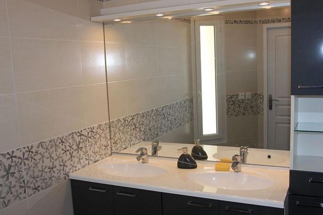 Photo of Bathroom in Mignieres