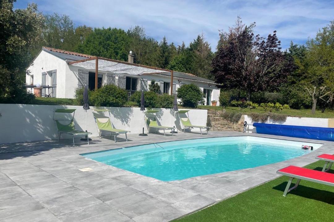 Photo of Others in Saint-Denis