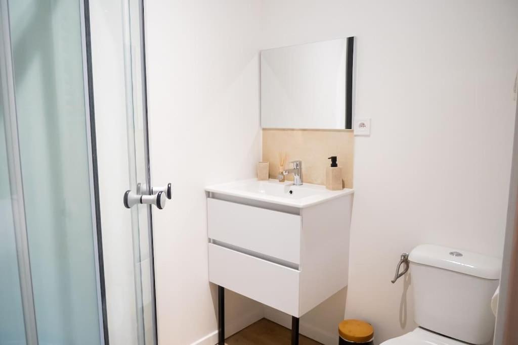 Photo of Bathroom in Saint-Quentin