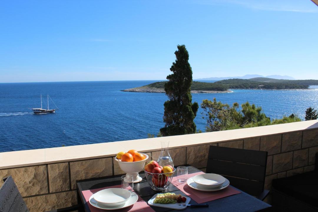 Photo of Patio Balcony in Krizni rat