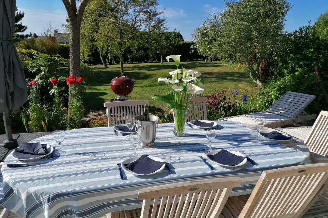 Photo of Others in Esquibien