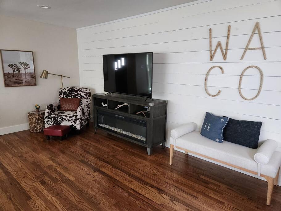 Photo of Livingroom in Brookview