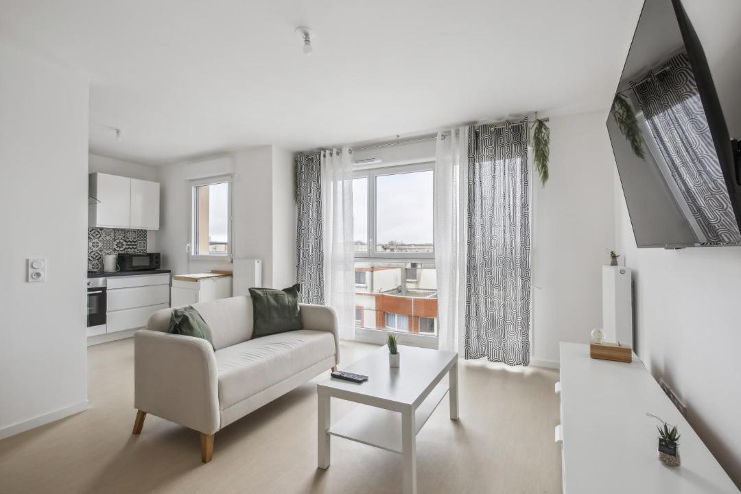 Photo of Others in Cergy