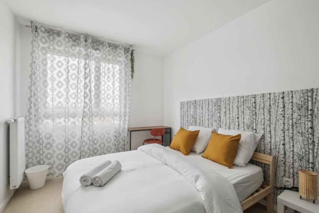 Photo of Others in Cergy