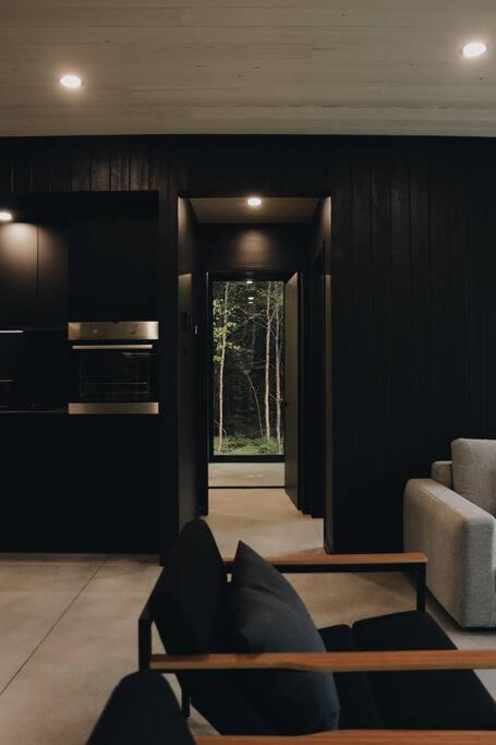 Photo of Livingroom in Petite-Riviere-Saint-Francois