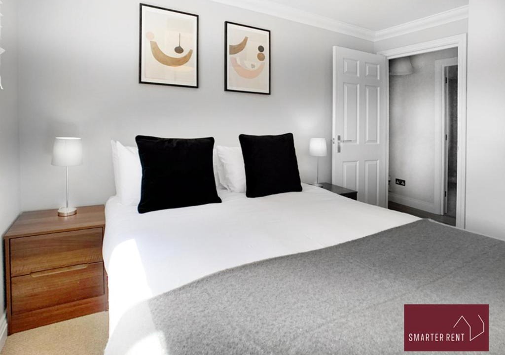 Photo of Others in Wokingham