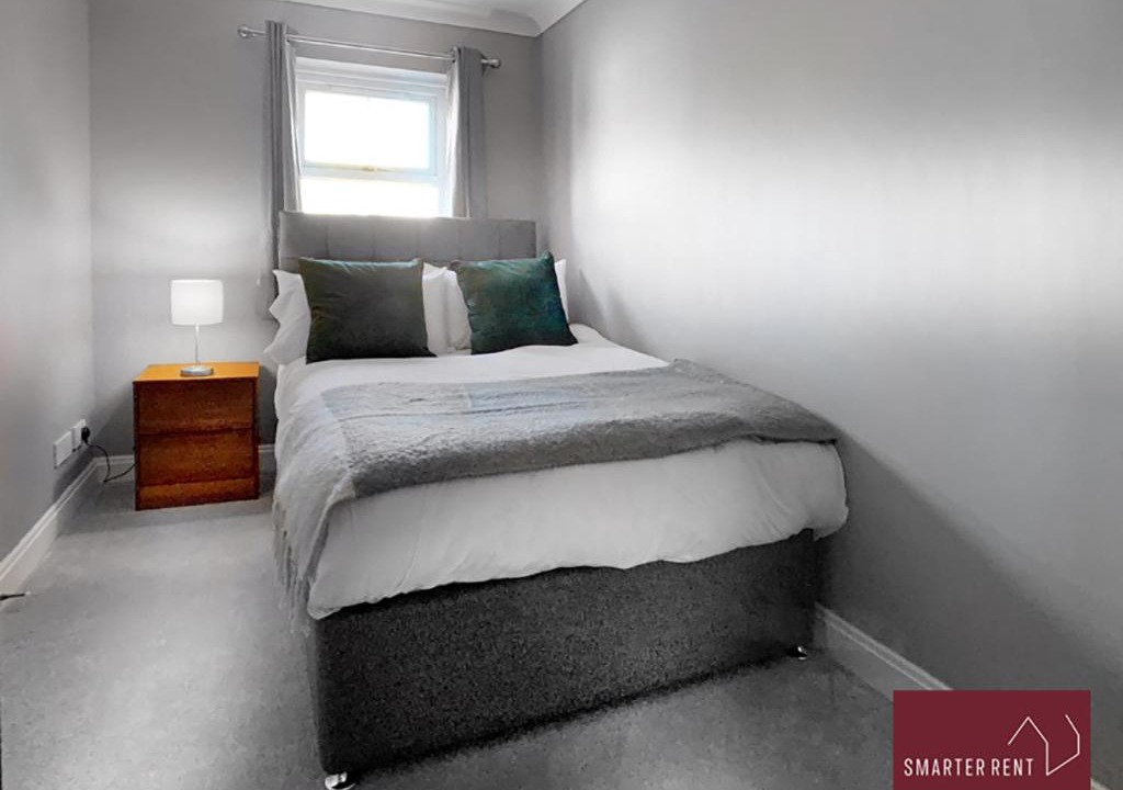 Photo of Others in Knaphill