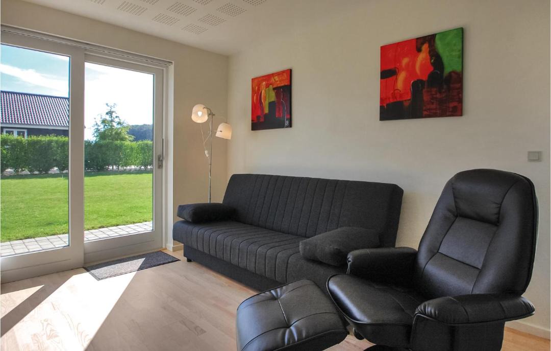 Photo of Others in Flovt Strand