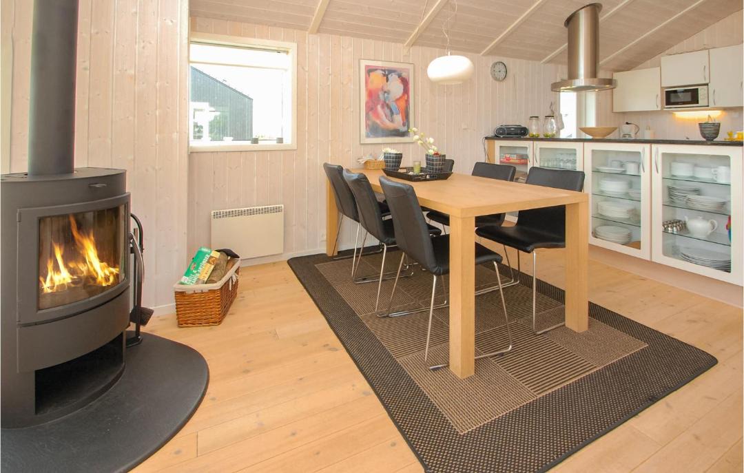 Photo of Others in Flovt Strand