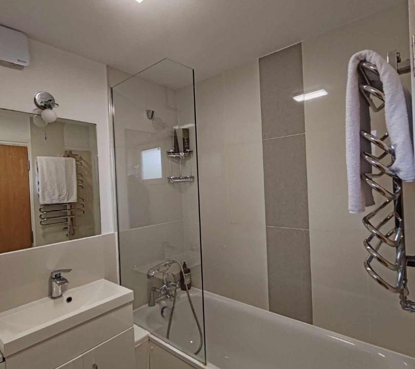 Photo of Others in Notting Dale