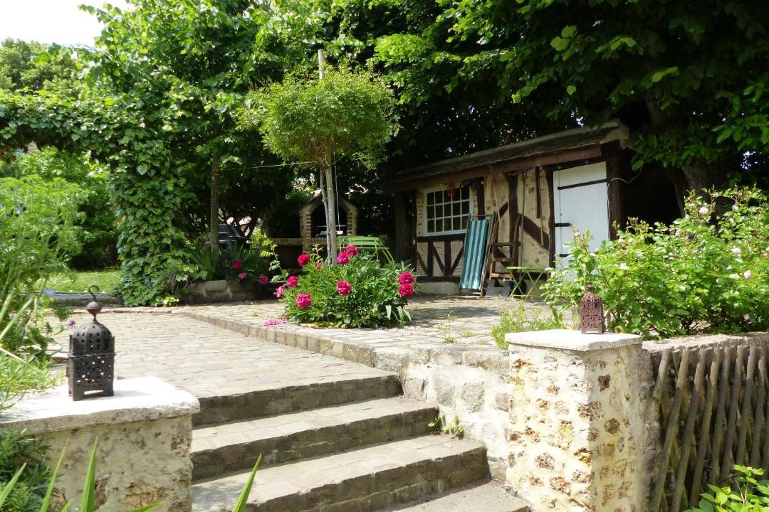 Photo of Others in Magny-les-Hameaux