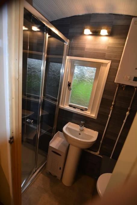 Photo of Others in Hopton