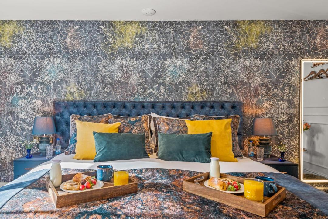 Photo of Others in Kenn