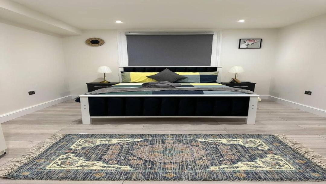 Photo of Others in Ealing