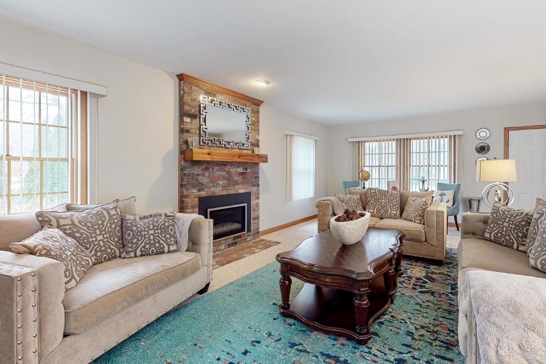 Photo of Others in West Hyannisport