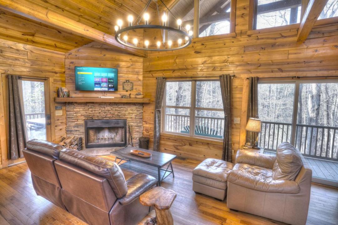 Photo of Livingroom in Helen