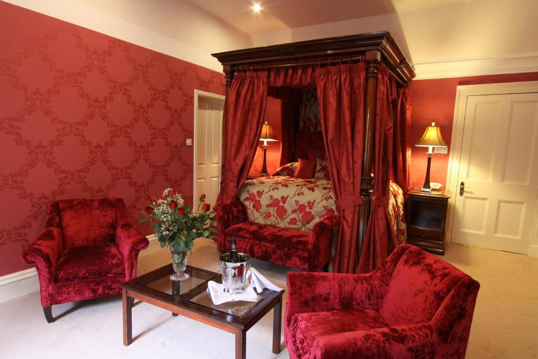 Photo of Others in Elgin