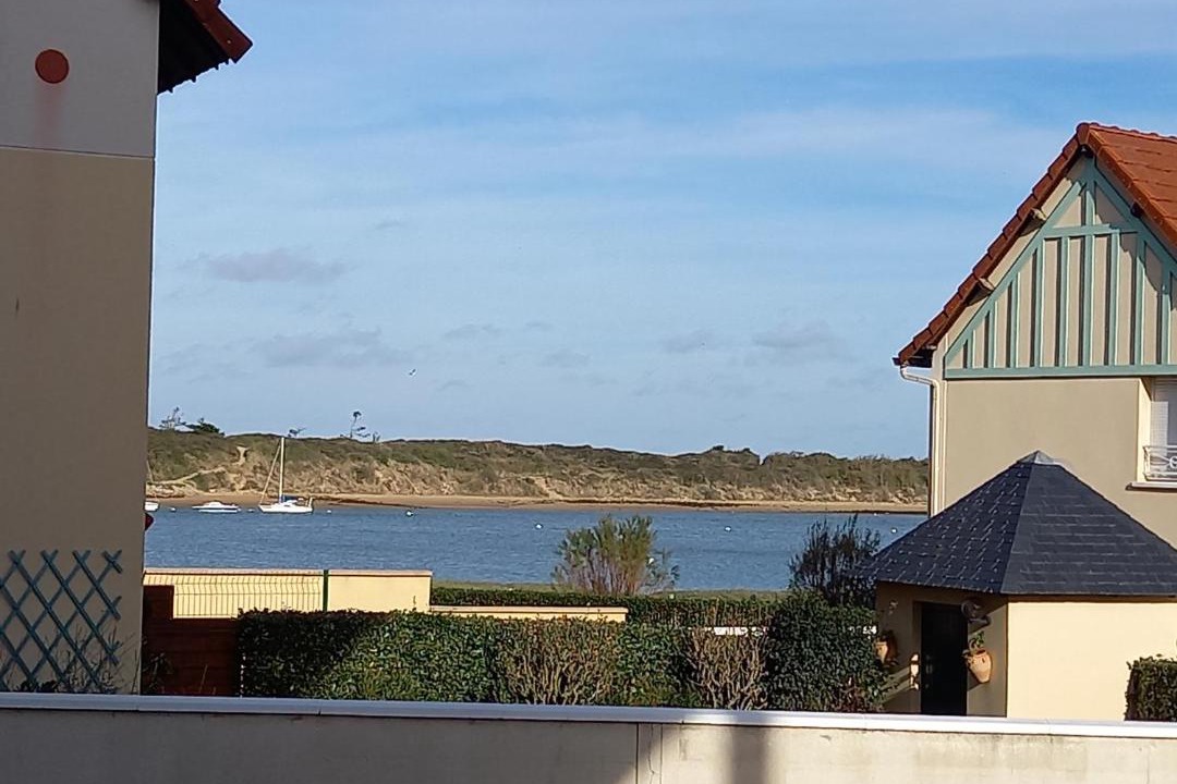 Photo of Others in Port Guillaume