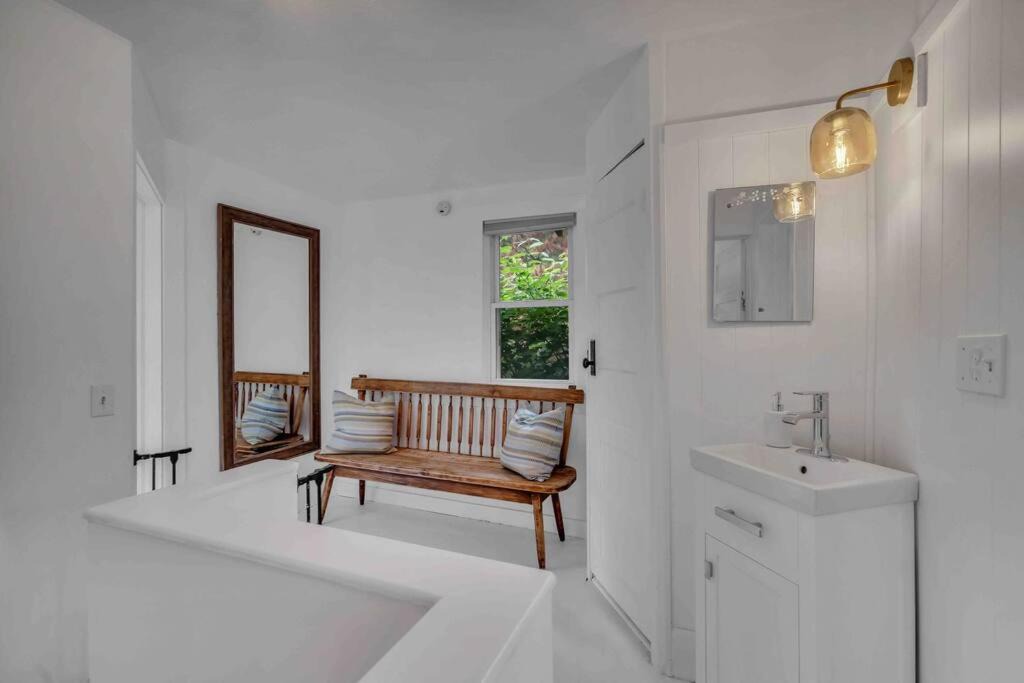 Photo of Others in Kellogg