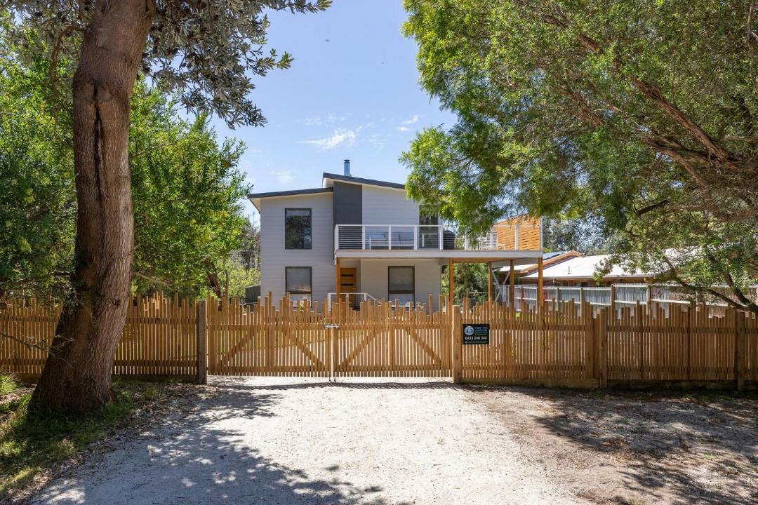 Photo of Others in Silverleaves