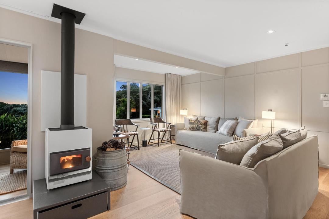 Photo of Livingroom in Oneroa