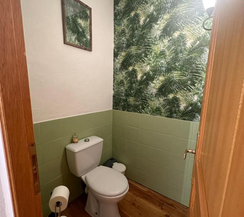 Photo of Others in Lens-Lestang