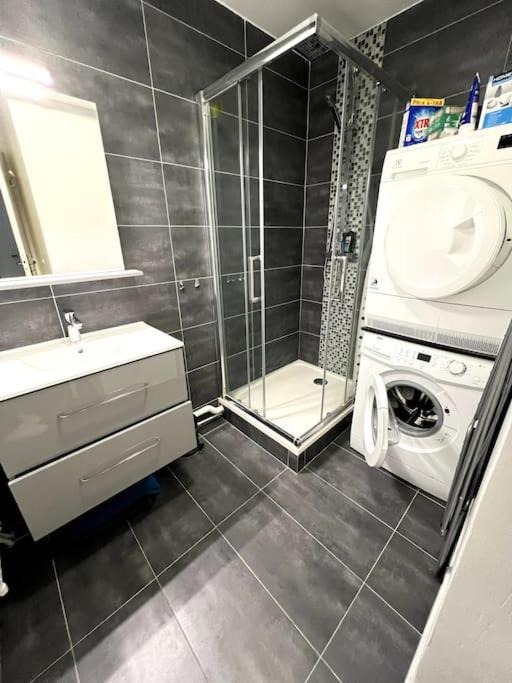 Photo of Others in Les Jardins