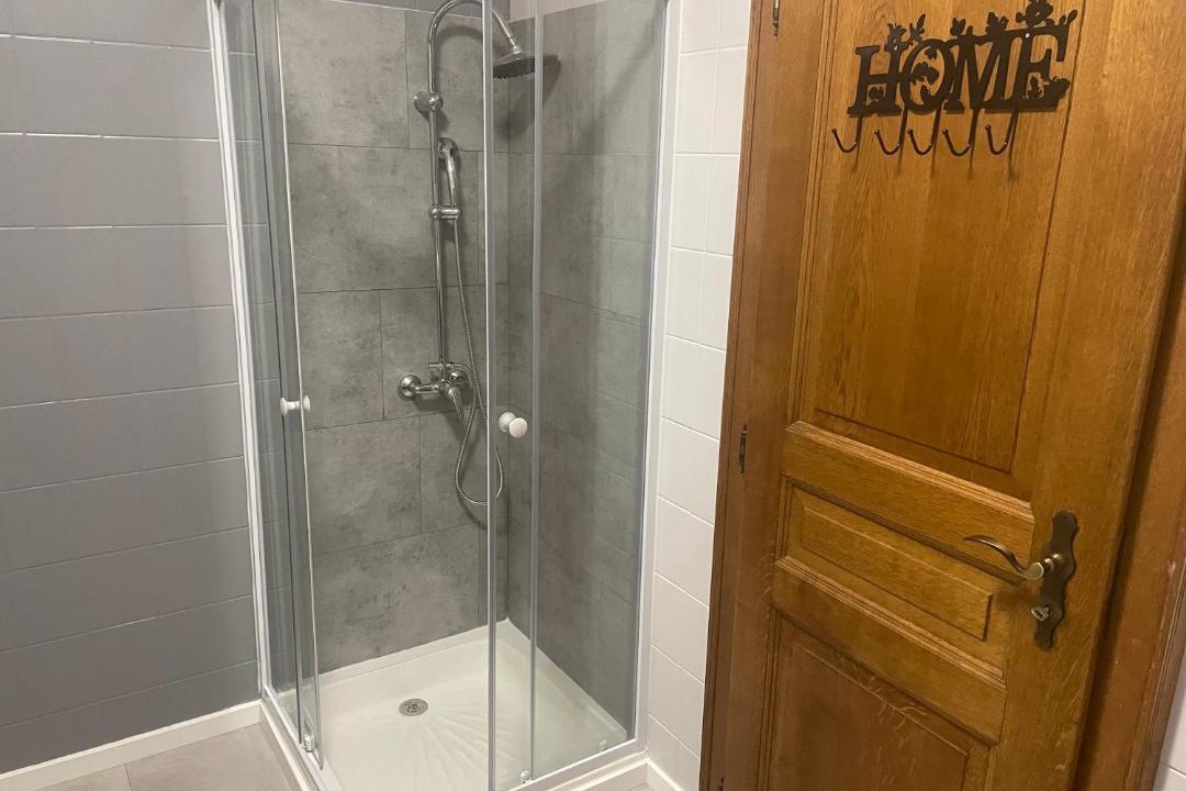 Photo of Others in Seltz