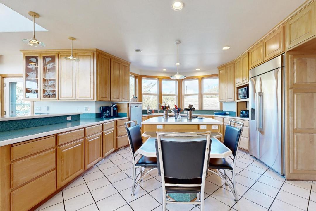 Photo of Kitchen in Rockaway Beach