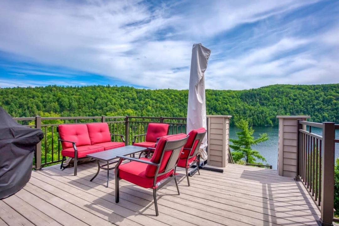 Photo of Patio Balcony in Val-des-Monts