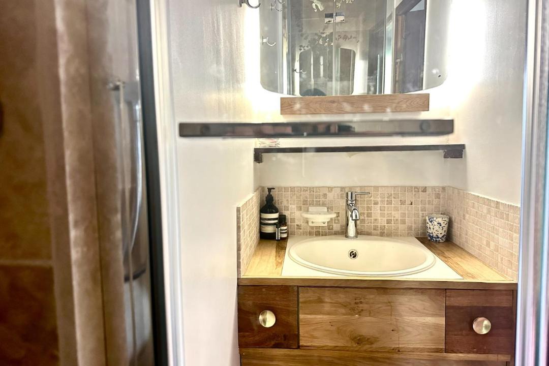 Photo of Others in Quartier Saint-Ambroise