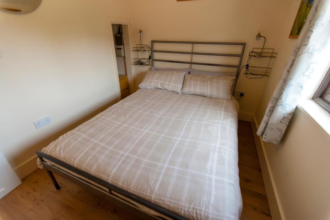 Photo of Bedroom in Elmsted