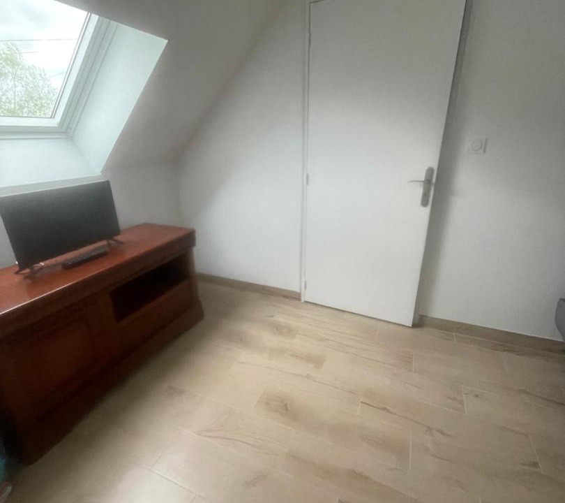 Photo of Others in Chartrene