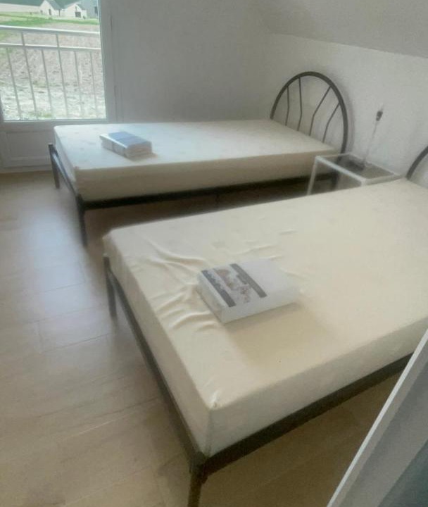 Photo of Others in Chartrene