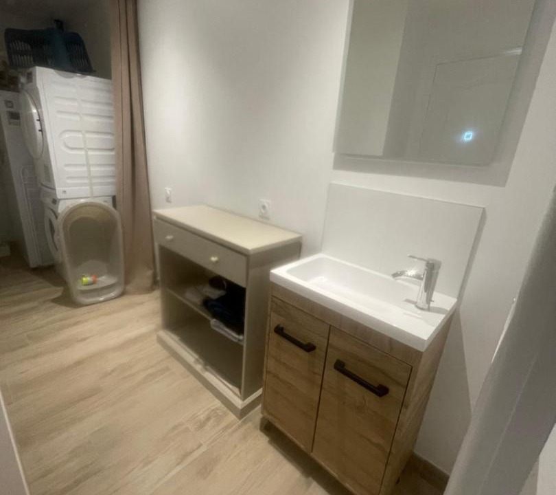 Photo of Others in Chartrene