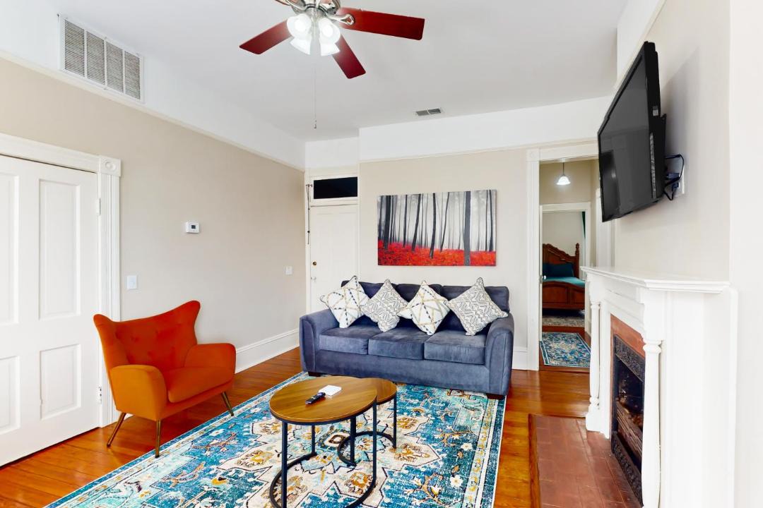 Photo of Others in Thomas Square