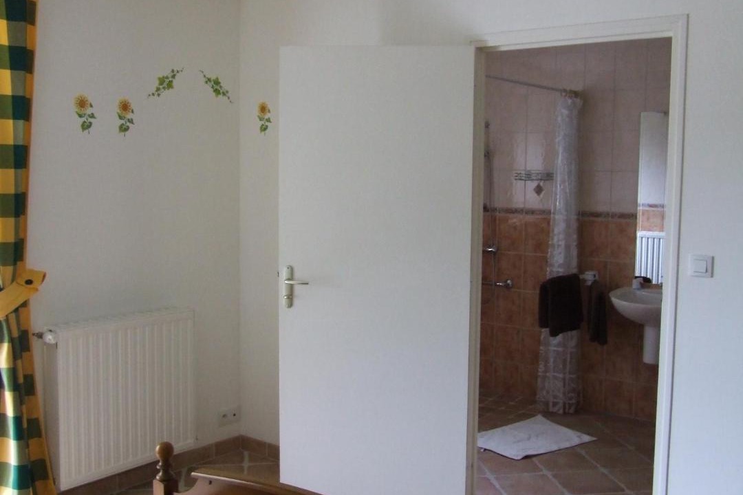 Photo of Others in Tirepied