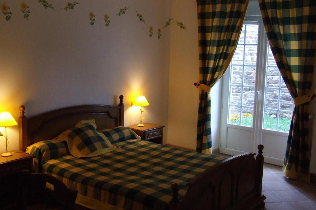 Photo of Others in Tirepied