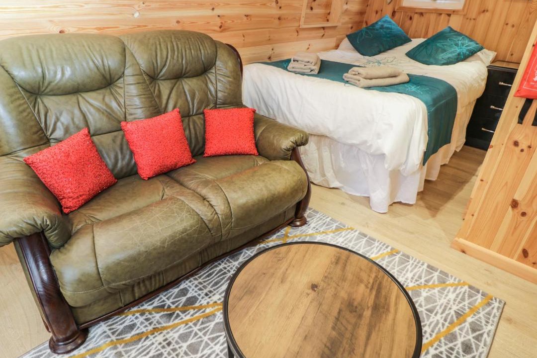 Photo of Others in Bushton