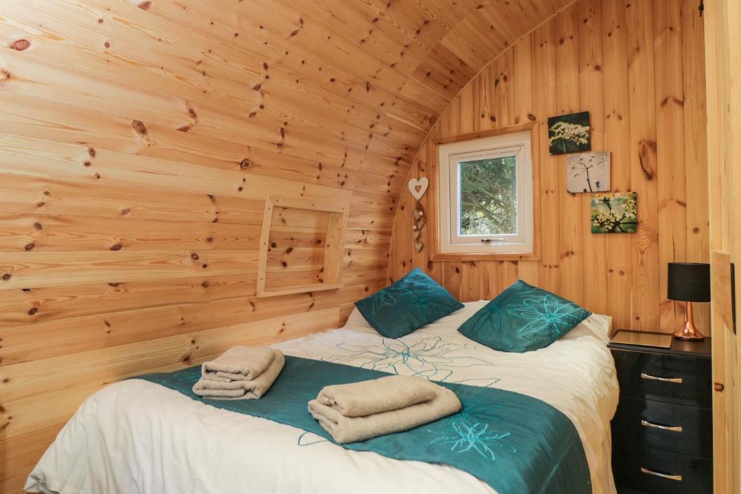 Photo of Others in Bushton