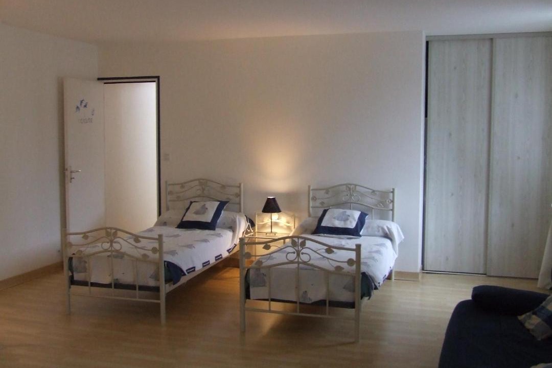 Photo of Others in Tirepied