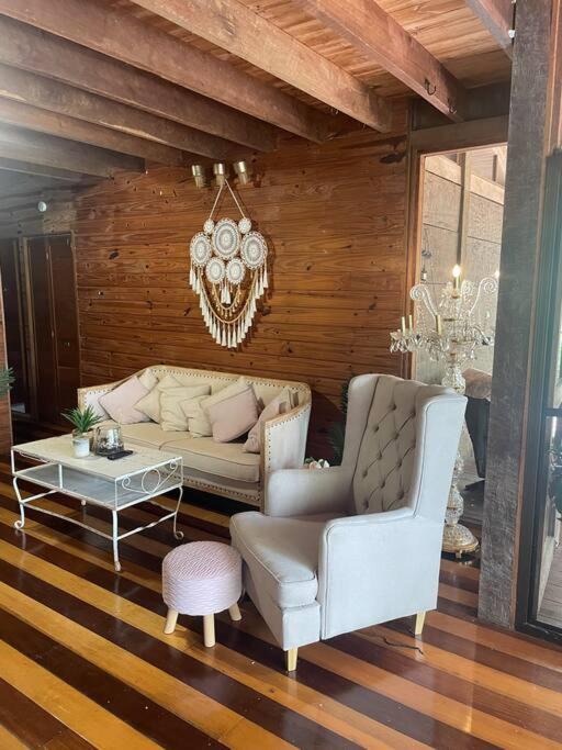 Photo of Others in Beechmont