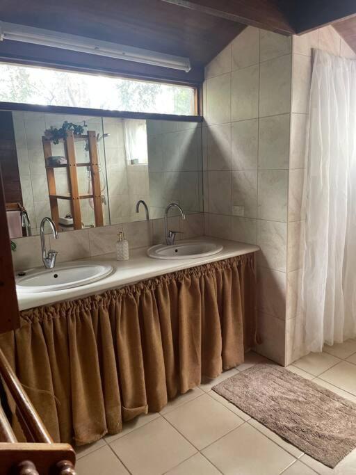 Photo of Others in Beechmont