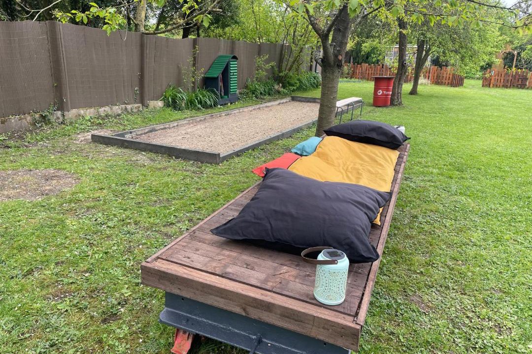 Photo of Outdoor in Crevecur-le-Grand