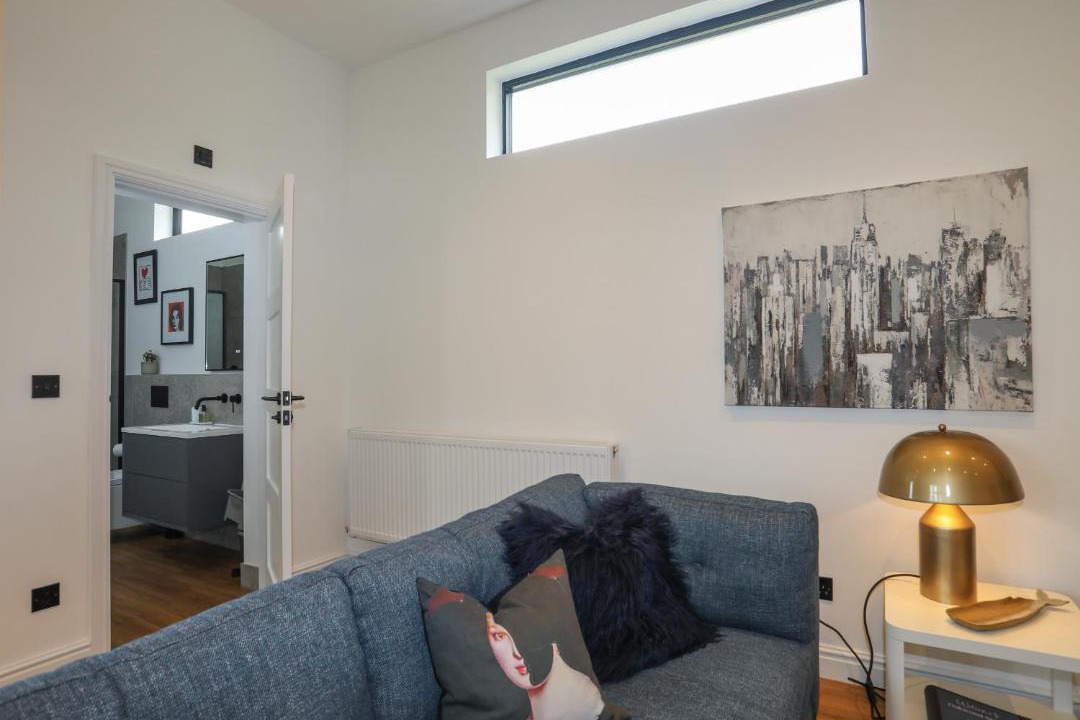 Photo of Others in Henryd