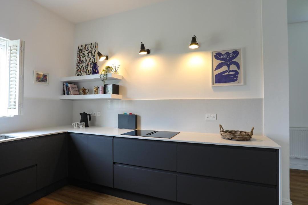 Photo of Others in Henryd