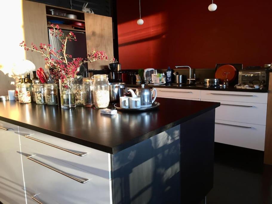 Photo of Others in Marat - Parmentier