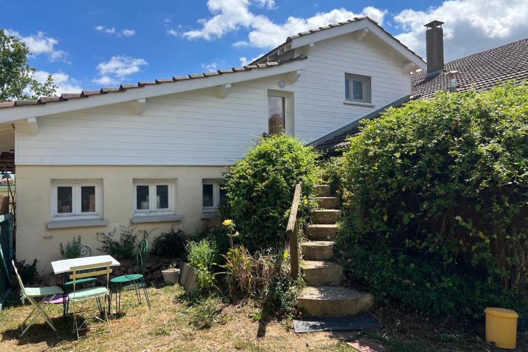 Photo of Others in Maringes