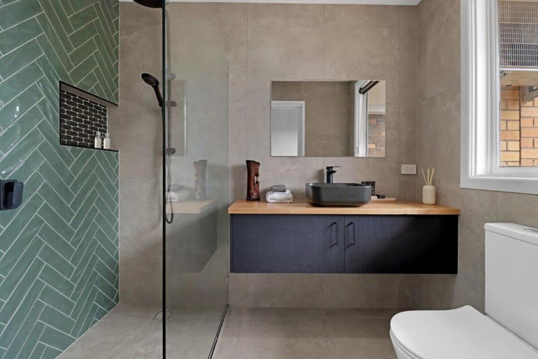 Photo of Others in Highton