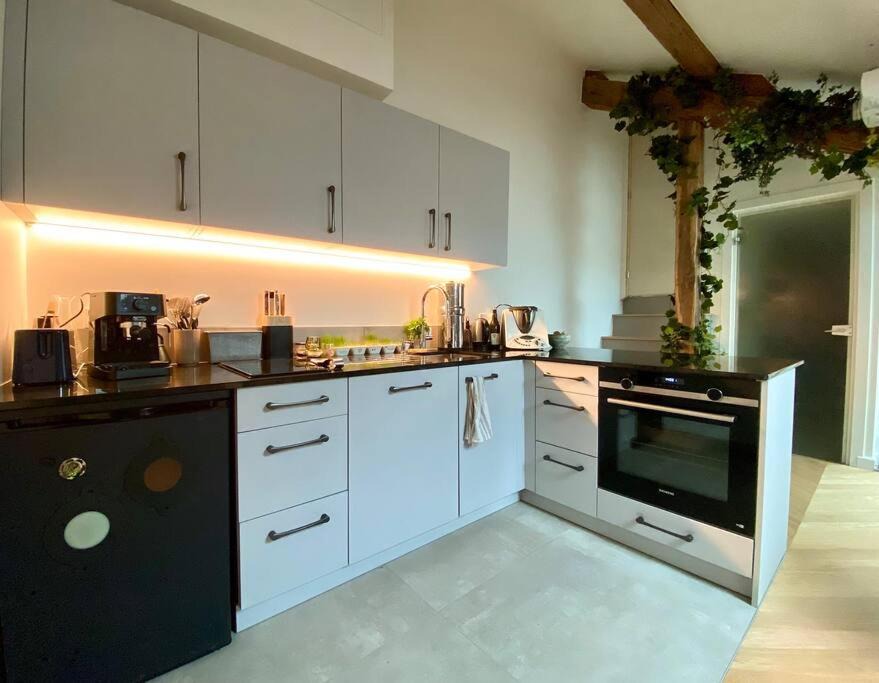 Photo of Others in Notre-Dame